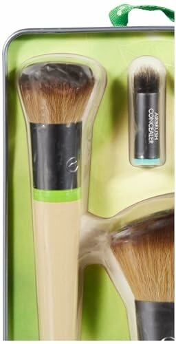 Set of makeup brushes in packaging